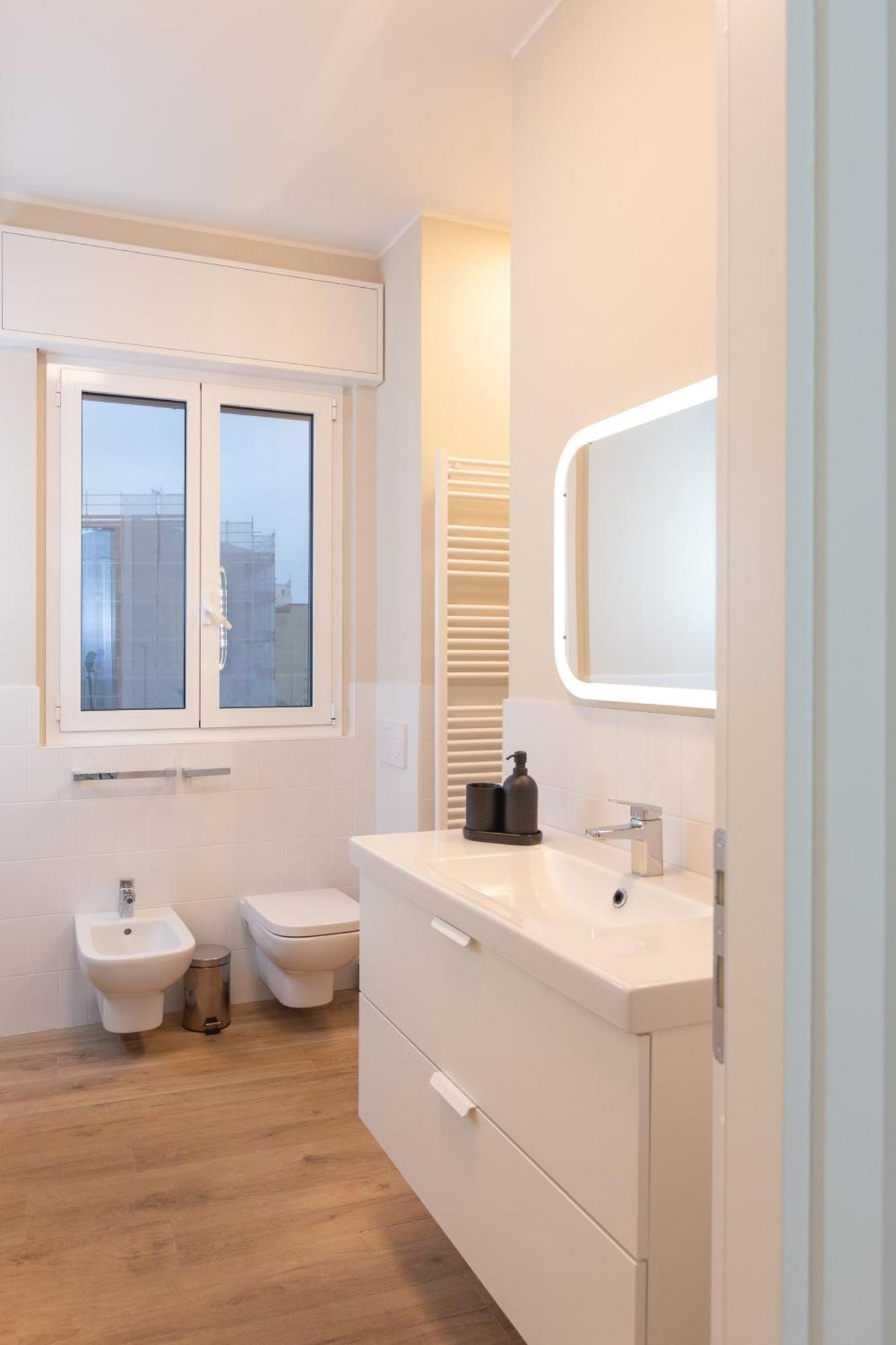 Apartamento Dreams Exclusive With Terrace - Free Parking - M1 Station - Near Center Milán